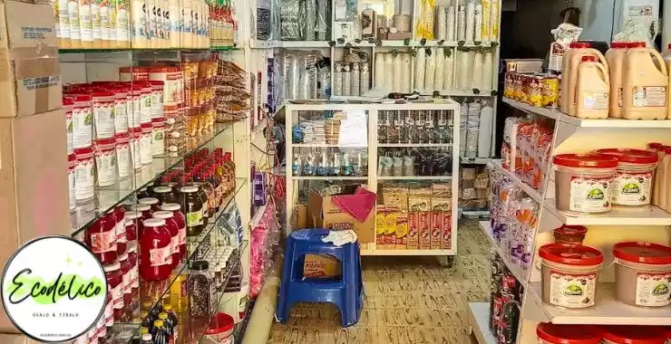 Bodega de productos desechables al por mayor