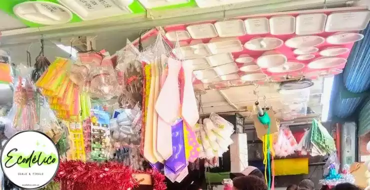 Surtido de todo tipo de desechables