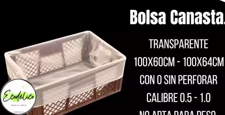 Canasta y bolsa de basura